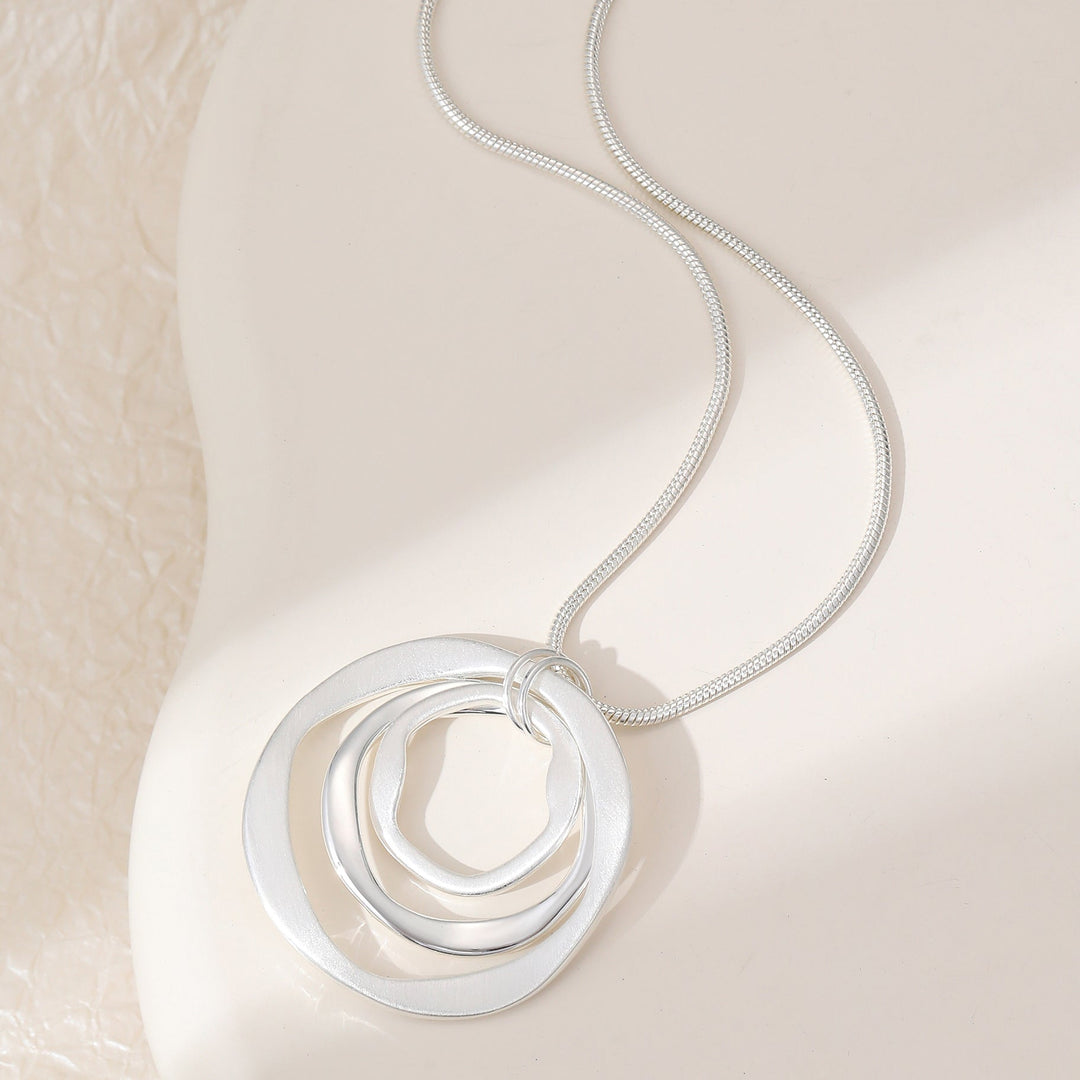 Georgia Triple Circle Short Necklace Silver - Sugarplum Boutique