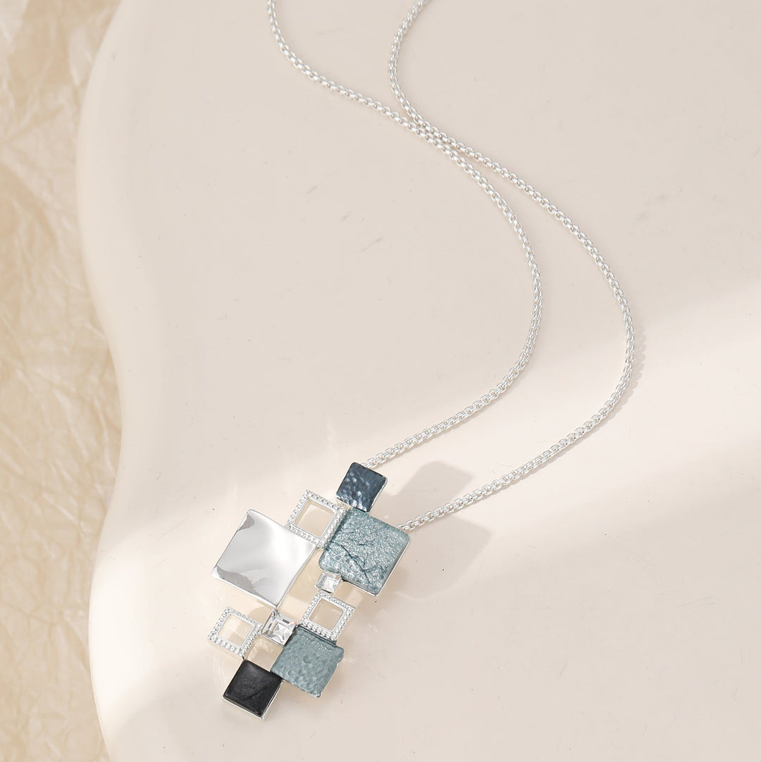 Simone Square Pendant Short Necklace Silver - Sugarplum Boutique