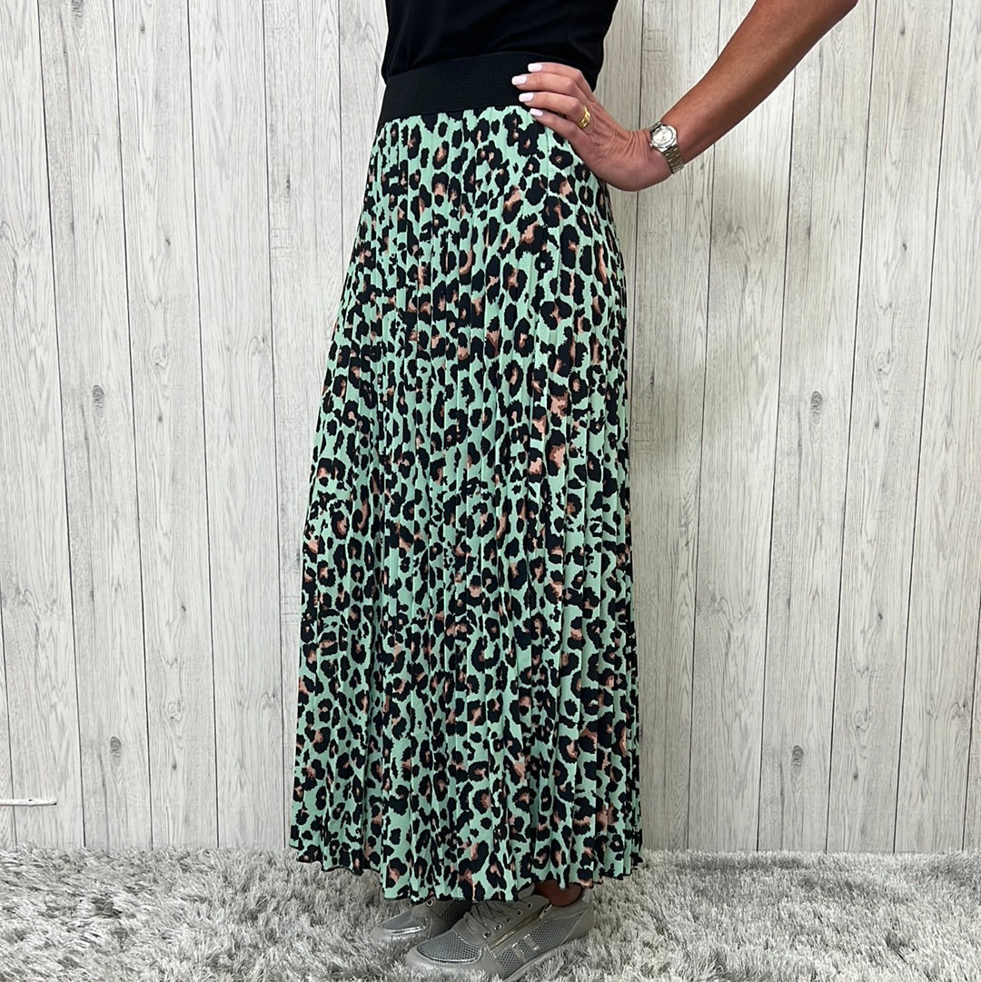 Ava Pleated Skirt Mint Green - Sugarplum Boutique