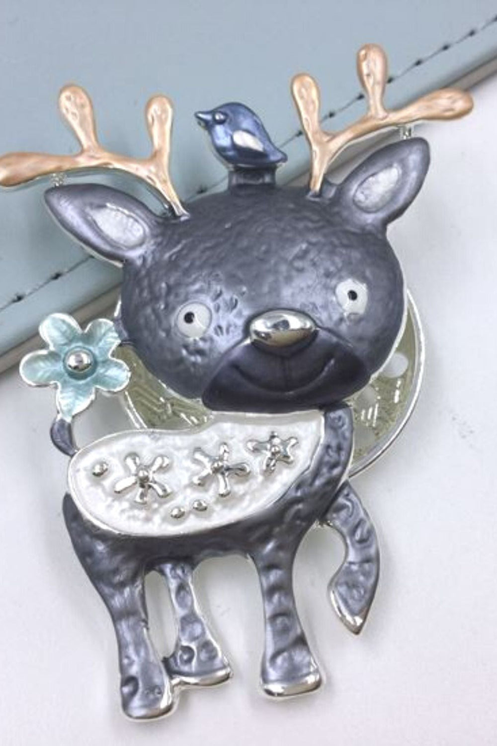 Christmas Magnetic Scarf Brooch Reindeer - Sugarplum Boutique