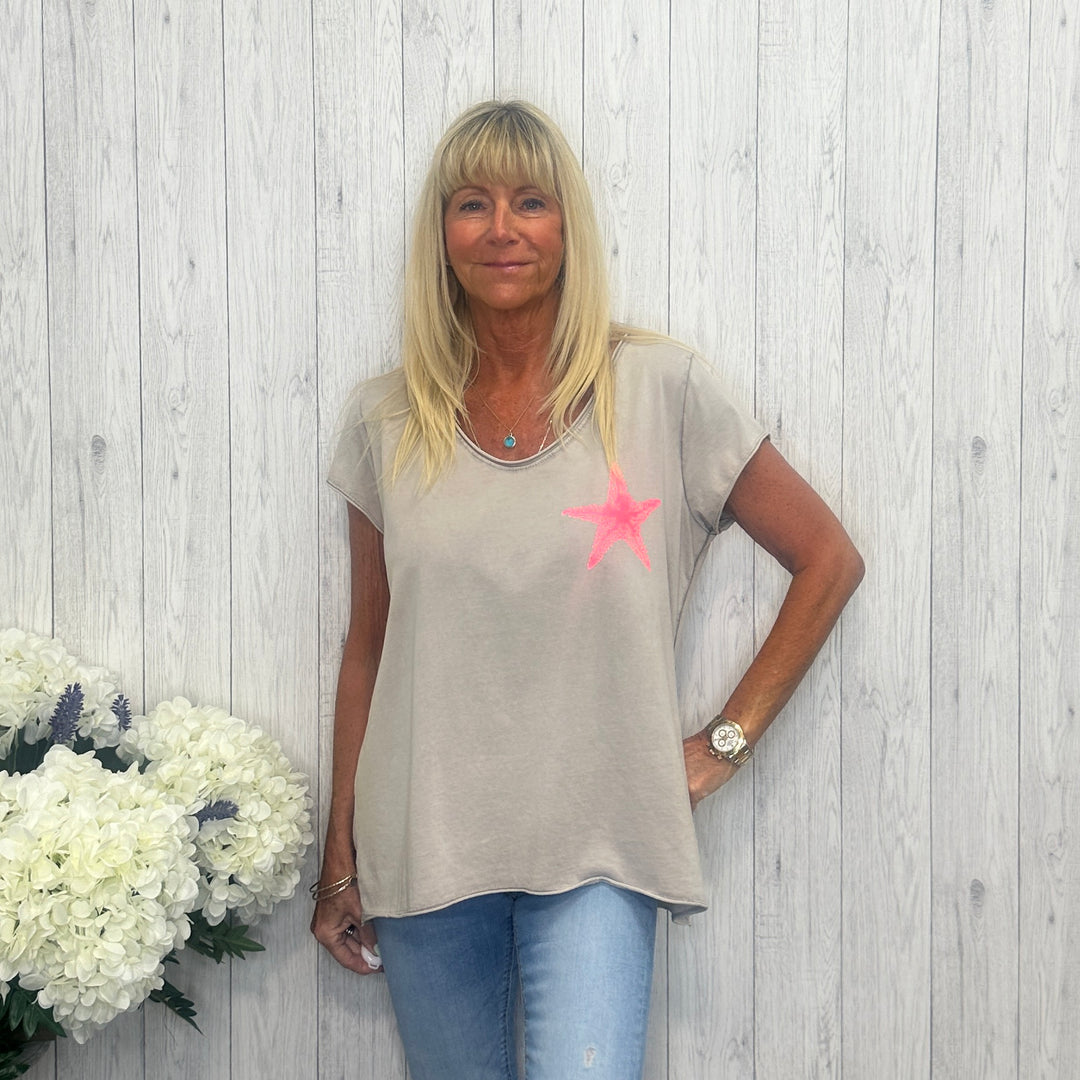 Ciao Bella Starfish V Neck T-Shirt Mocha Brown- Sugarplum Boutique