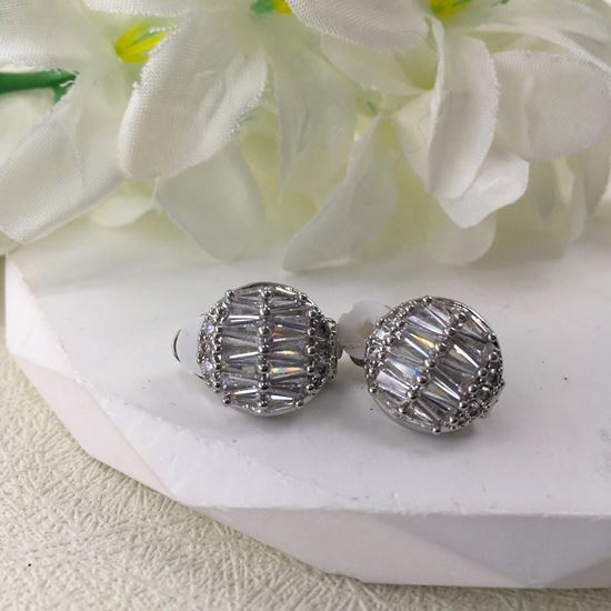 Clare Clip On Circle Diamante Stud Earrings - Sugarplum Boutique