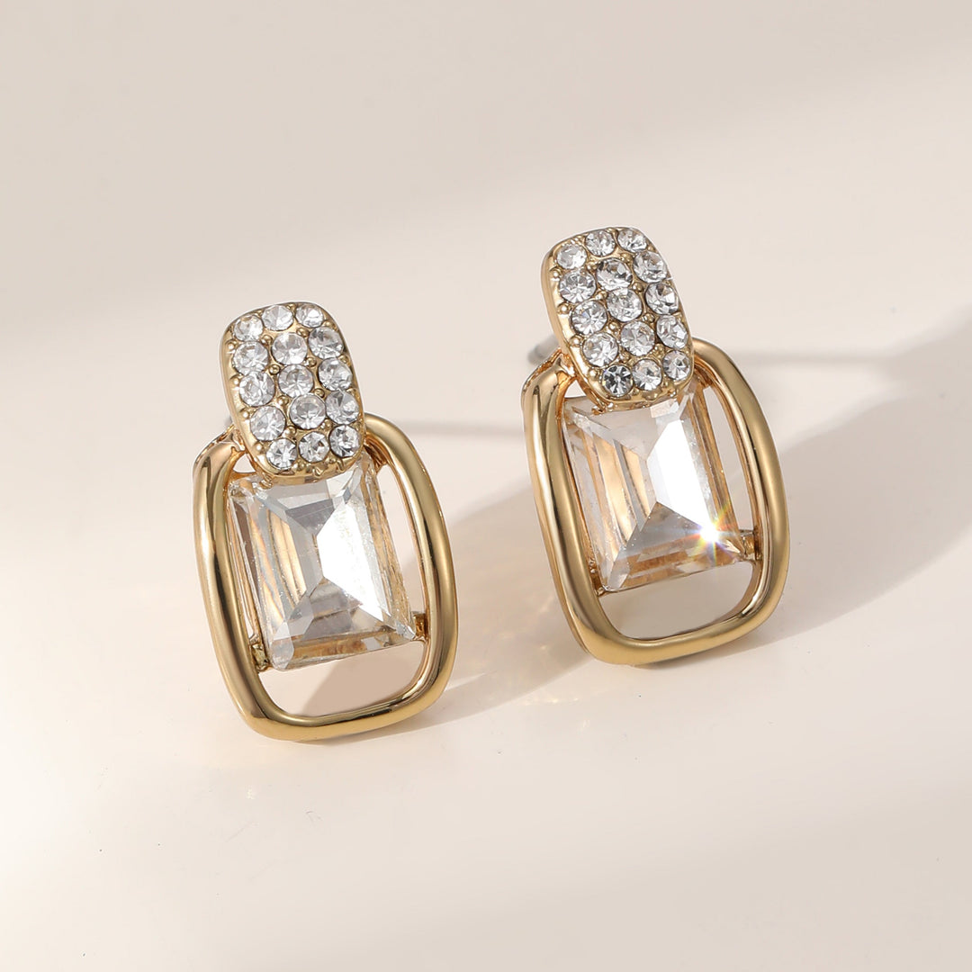 Eliza Jewelled Stud Earrings Gold - Sugarplum Boutique