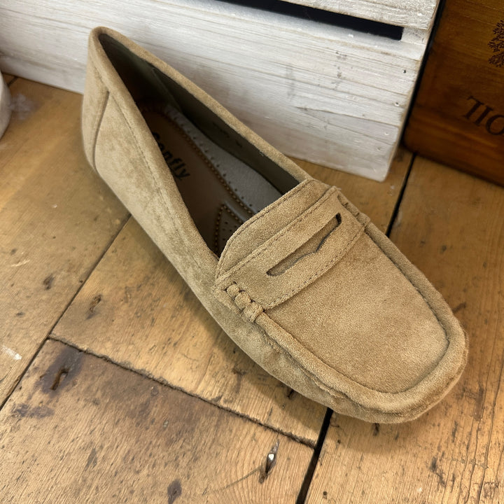 Flat Moccasin Faux Suede Cushioned Lightweight Loafer Shoe Camel - Sugarplum Boutique