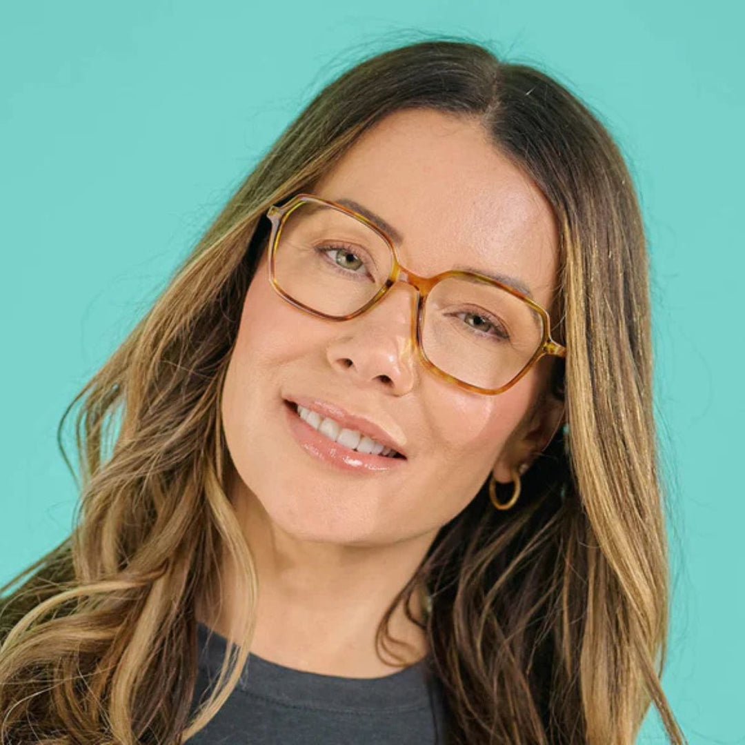 Good Lookers Studio Light Tortoiseshell Reading Glasses - Sugarplum Boutique