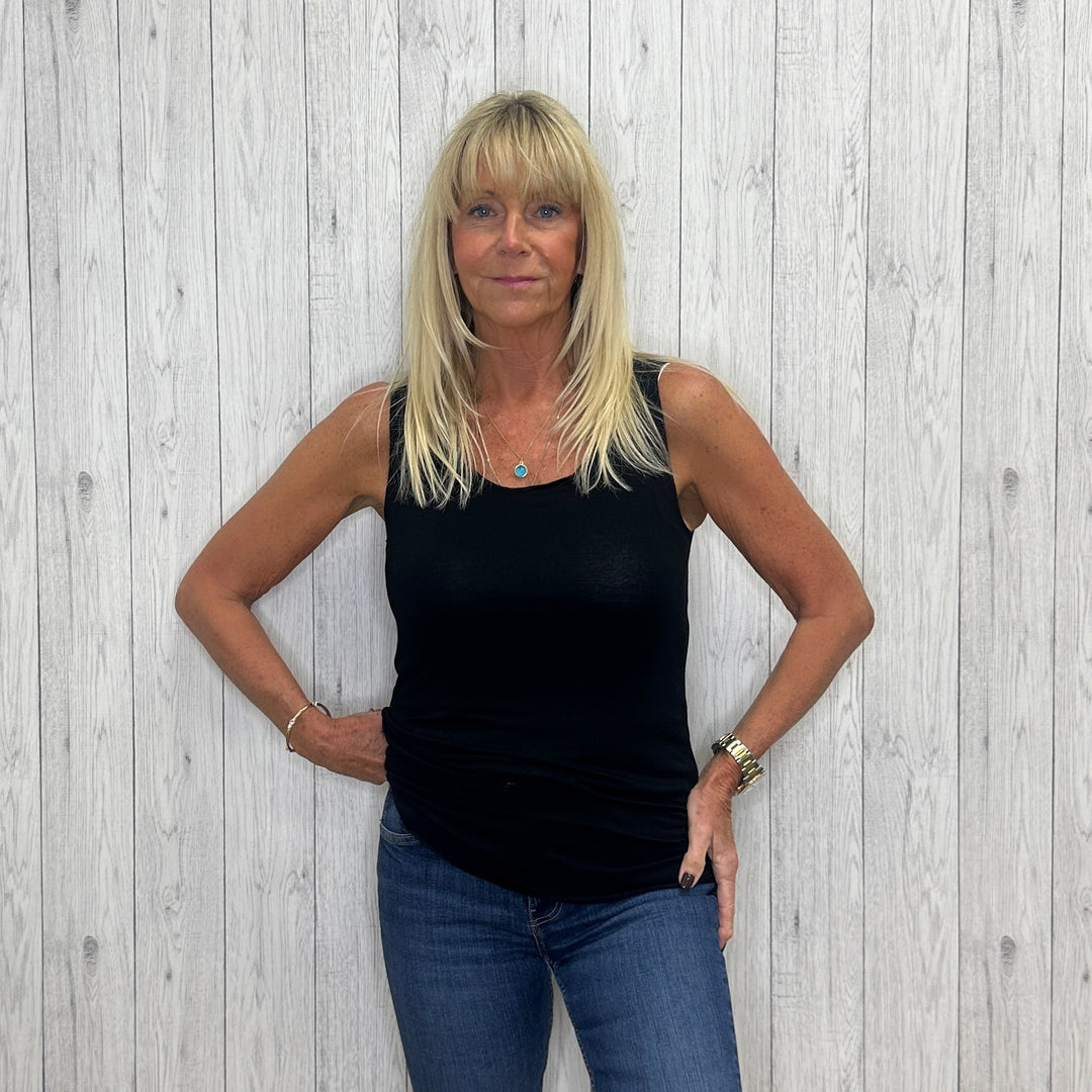 Layla Short Layering Vest Black - Sugarplum Boutique