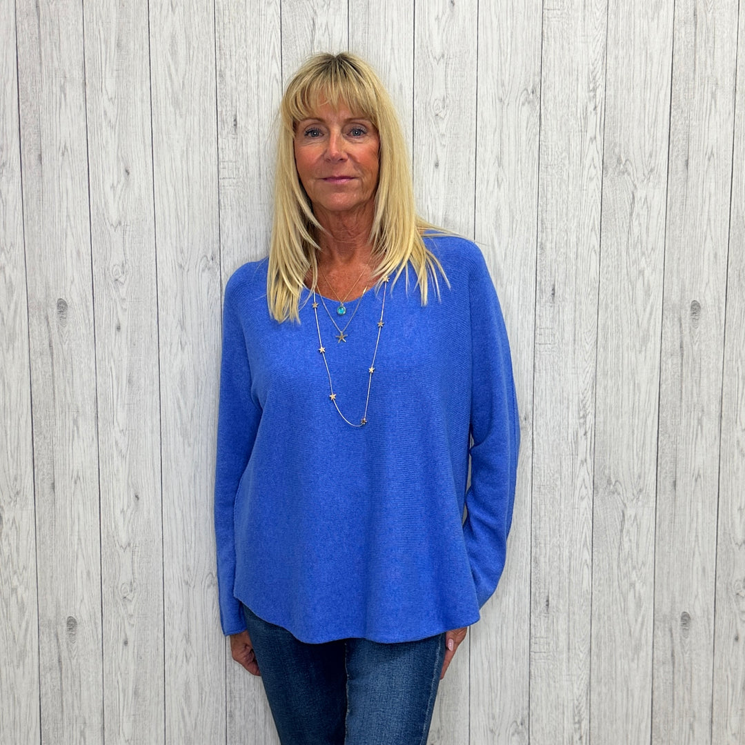 Made In Italy Vienna V Neck Jumper Seamed Arm Sky Blue - Sugarplum Boutique