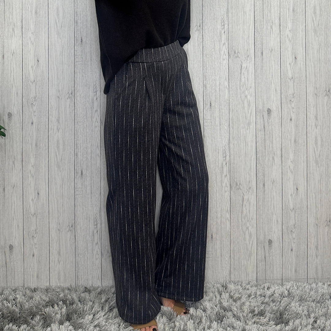 Made In Italy Winnie Herringbone Wide Leg Magic Trouser chocolate Brown - Sugarplum Boutique