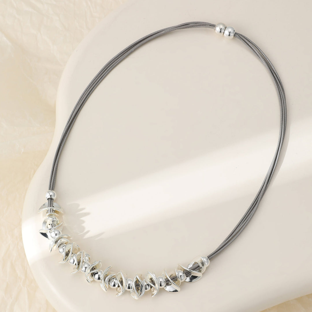 Magnetic Clasp Grey Faux Leather Wavy Oval Roundels Short Necklace - Sugarplum Boutique