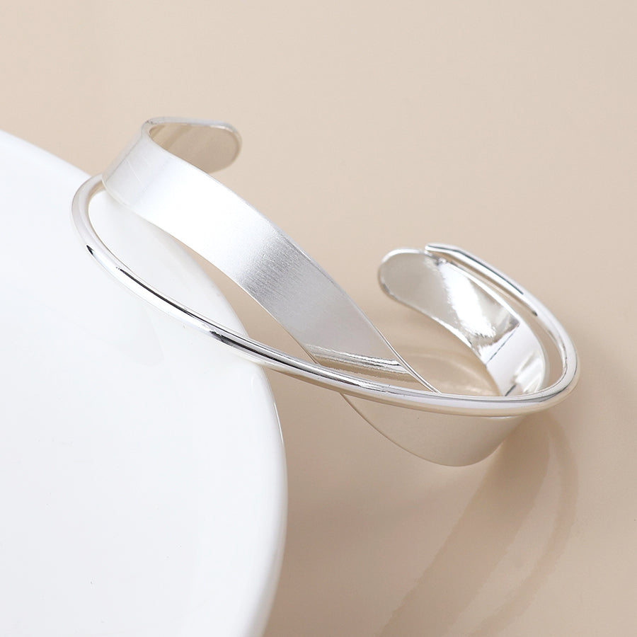 POM Silver Plated Brushed Smooth Mix Twist Bangle - Sugarplum Boutique