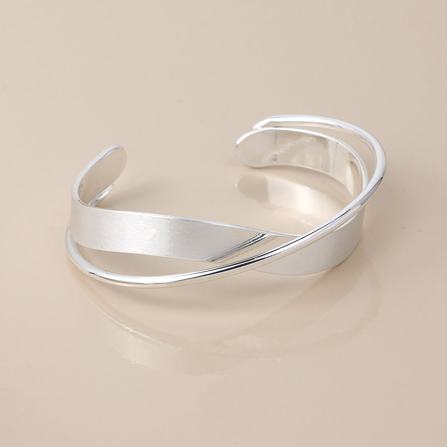 POM Silver Plated Brushed Smooth Mix Twist Bangle - Sugarplum Boutique