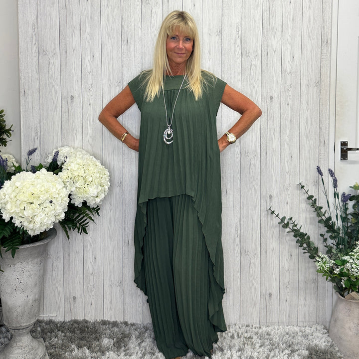 Sasha Pleated Wide Leg Trousers Khaki Green - Sugarplum Boutique
