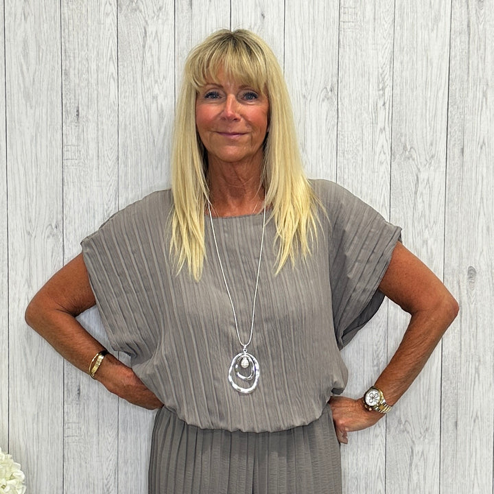 Sierra Round Neck Pleated Top Mocha Brown - Sugarplum Boutique