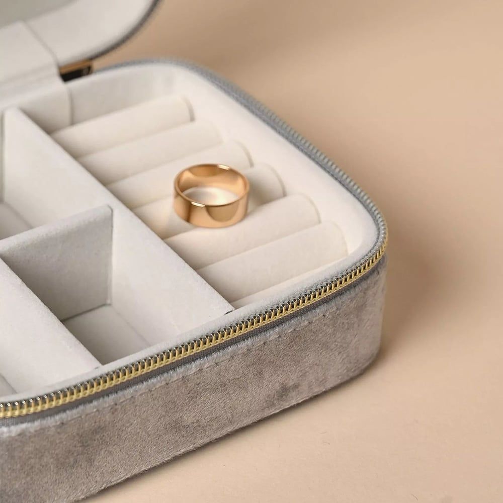 Sophia Classic Silver Grey Velvet Jewellery Box - Sugarplum Boutique