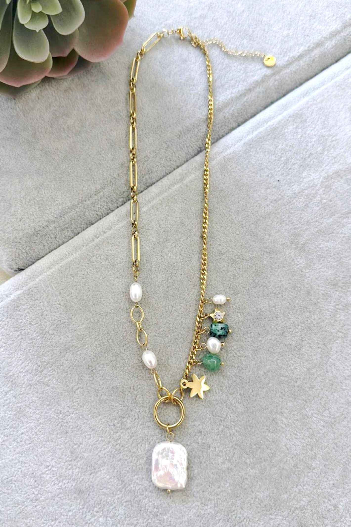 Tiff Short Necklace Sugarplum Boutique Sugarplum Boutique Home