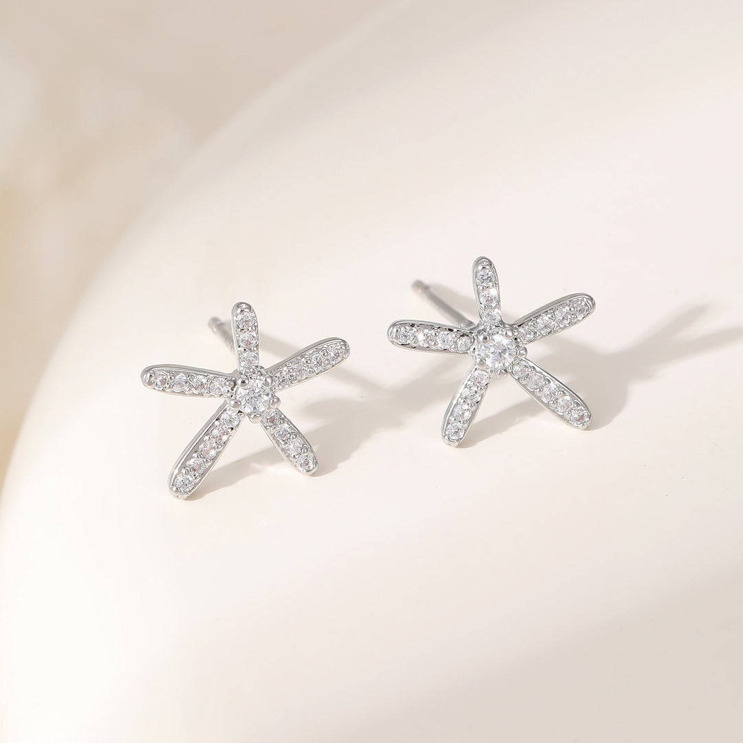 Tiny Diamante Silver Starfish Stud Earrings - Sugarplum Boutique