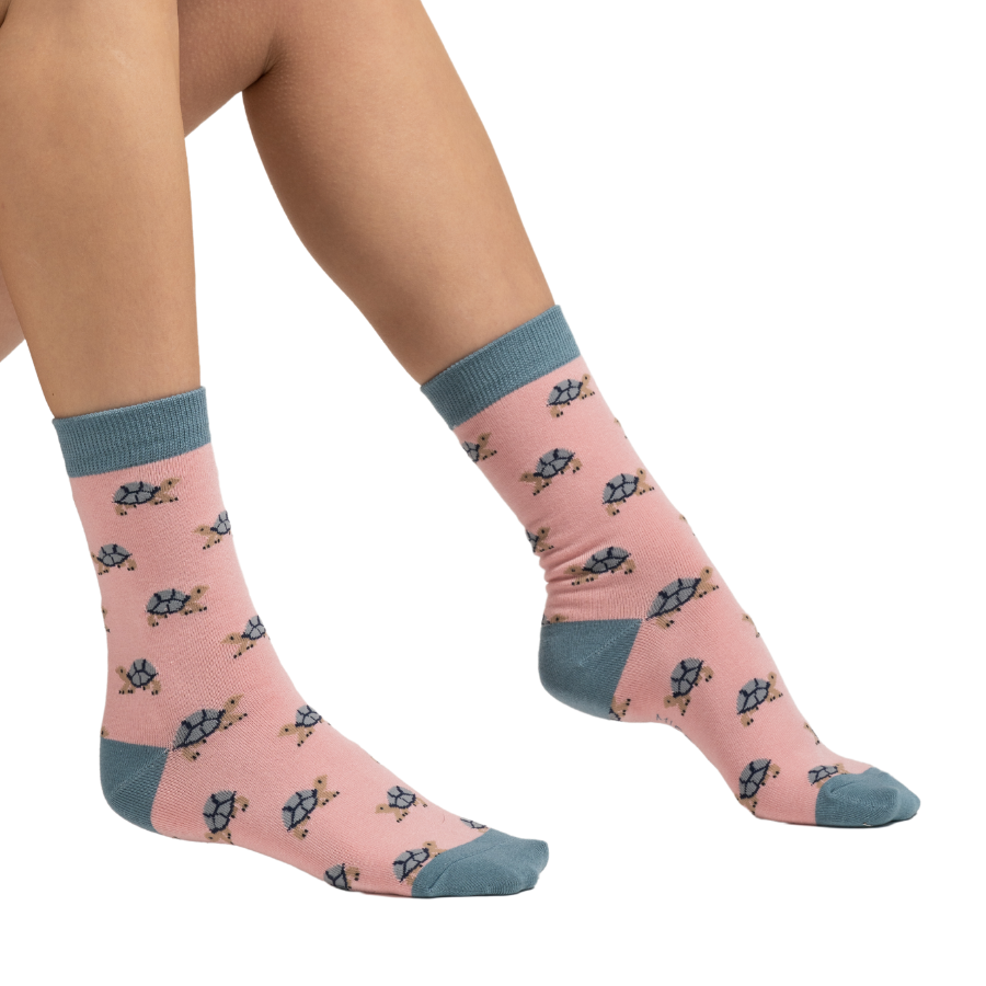 Turtle Ladies Bamboo Socks Pink - Sugarplum Boutique
