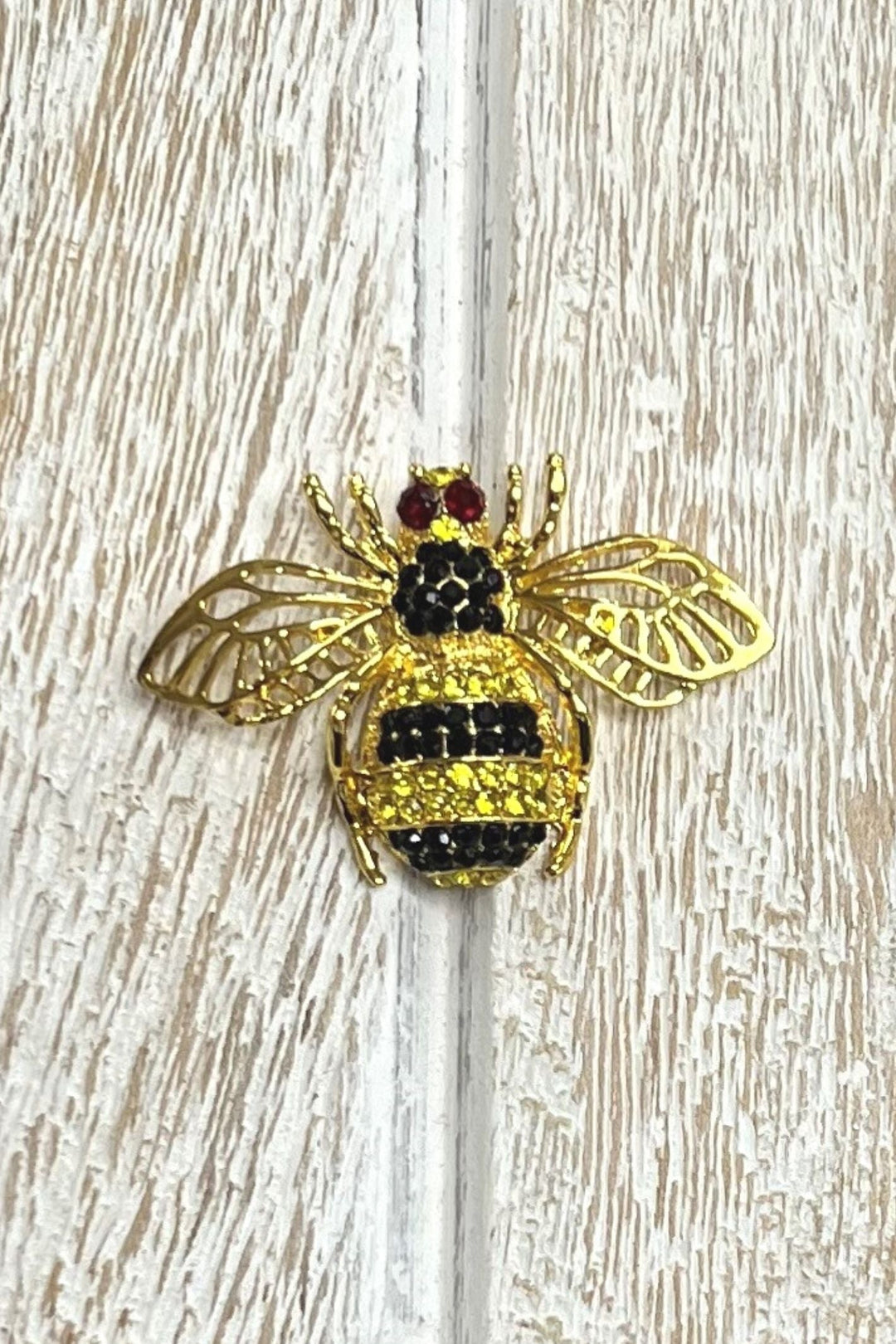 Brooches Gold Bee - Sugarplum Boutique