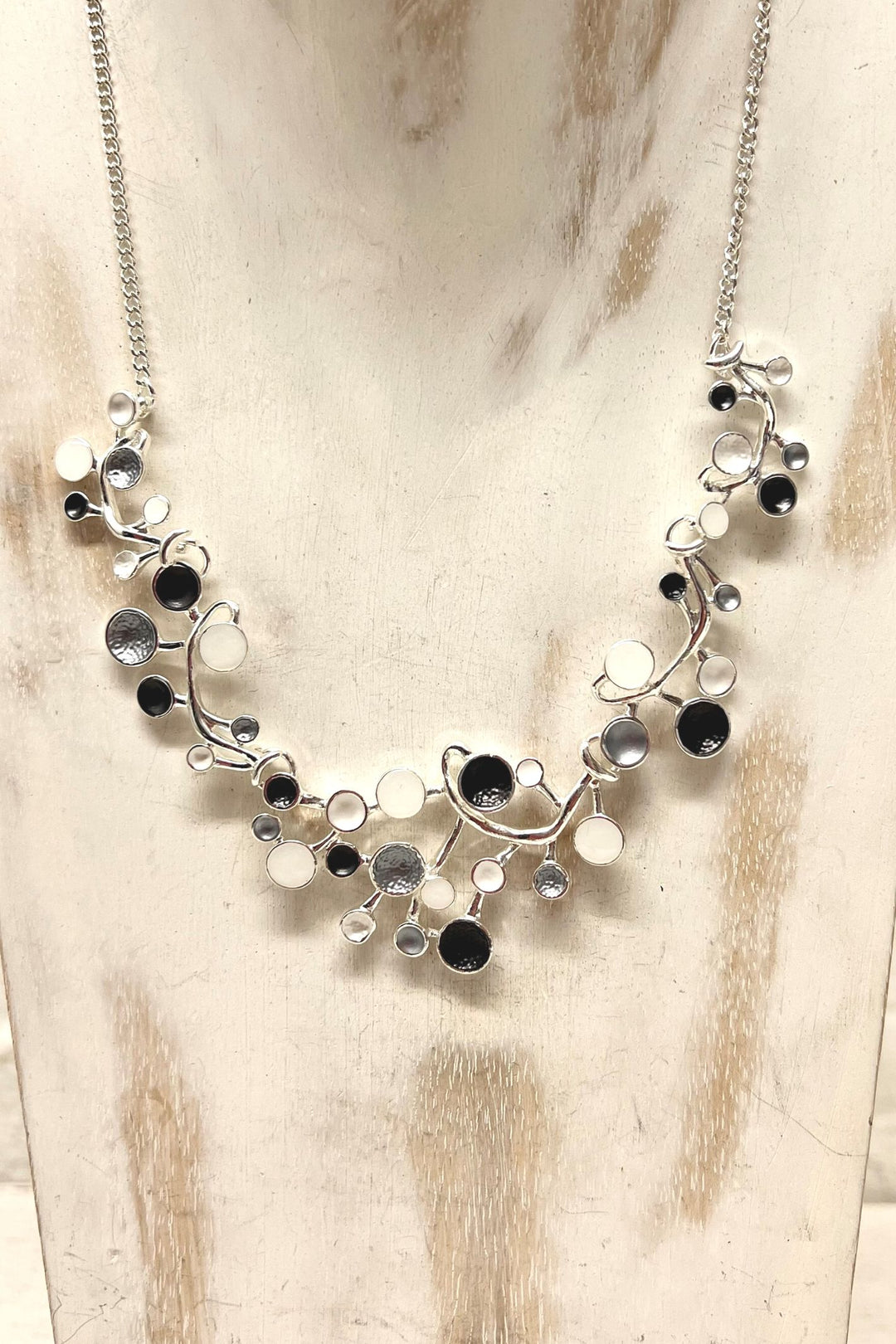 Kristie Short Necklace Charcoal Grey - Sugarplum Boutique