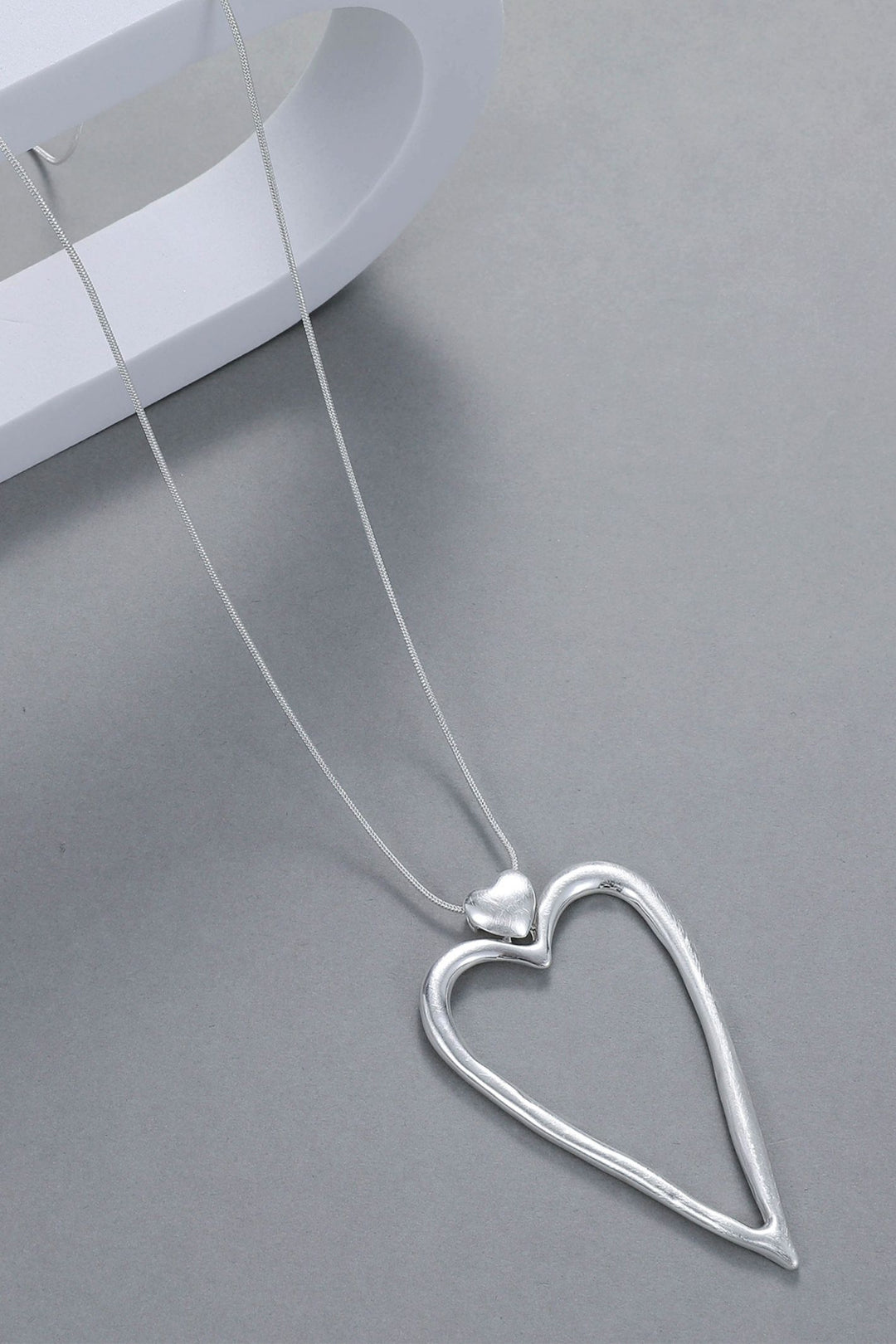 Willa Open Matt Heart Long Necklace Silver - Sugarplum Boutique